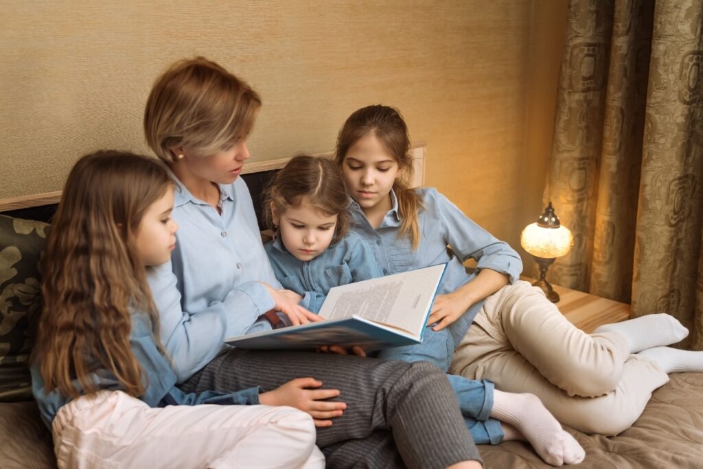 Useful tips on how to develop good reading habits in children